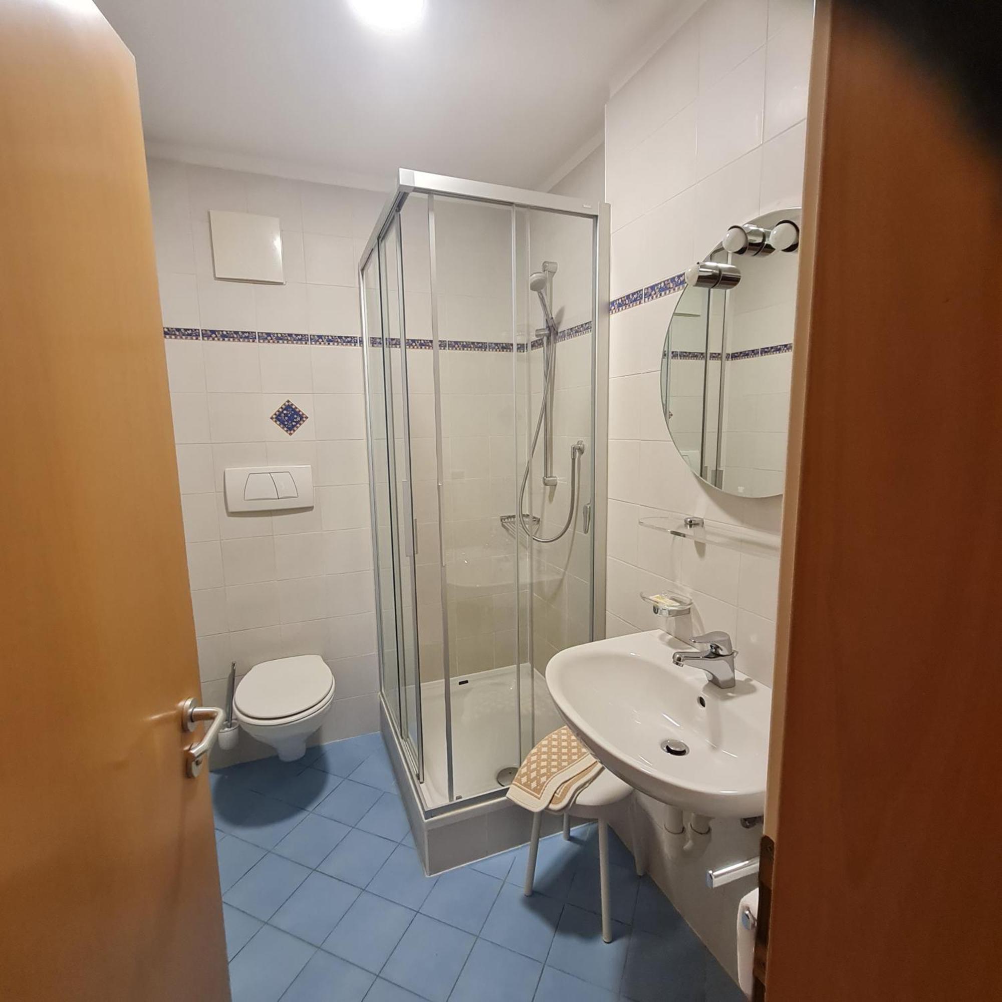 Gasthof Traube San Lorenzo di Sebato Ngoại thất bức ảnh